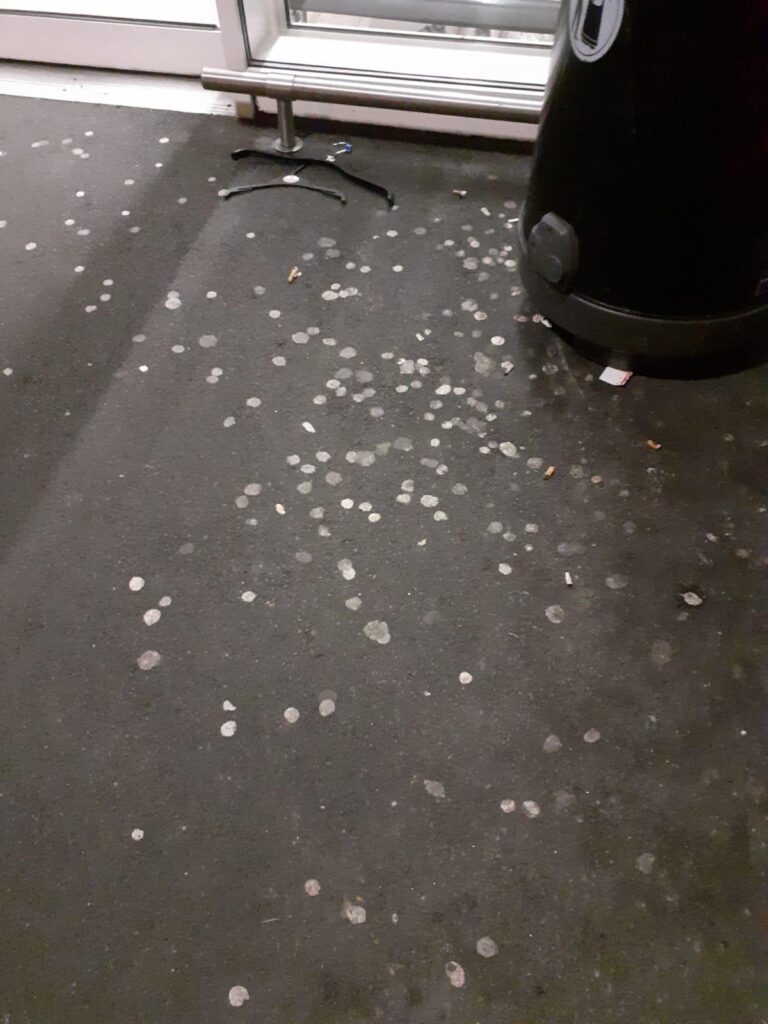 f21d7c20-3ca2-4612-996e-27df9c955509